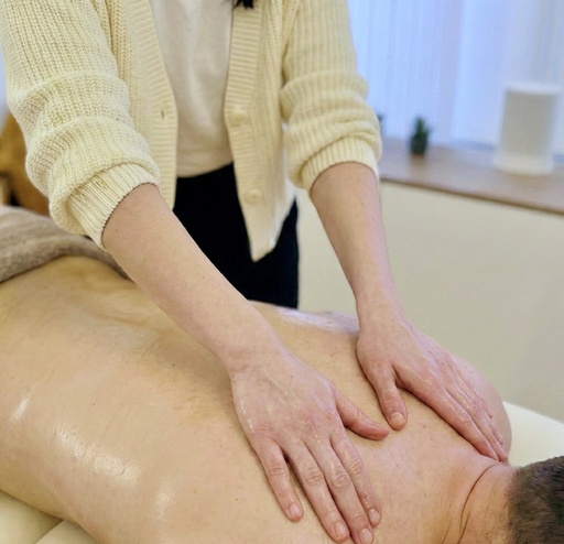 Rücken-Nacken-Massage – 30 min